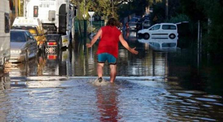مقتل شخصين وفقدان العشرات جراء فيضانات جارفة سبّبتها أمطار غزيرة في فرنسا وإيطاليا