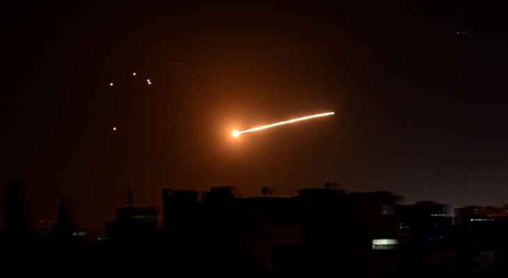 مركز المصالحة الروسي: الدفاعات السورية أسقطت 10 صواريخ إسرائيلية في الغارات الاخيرة