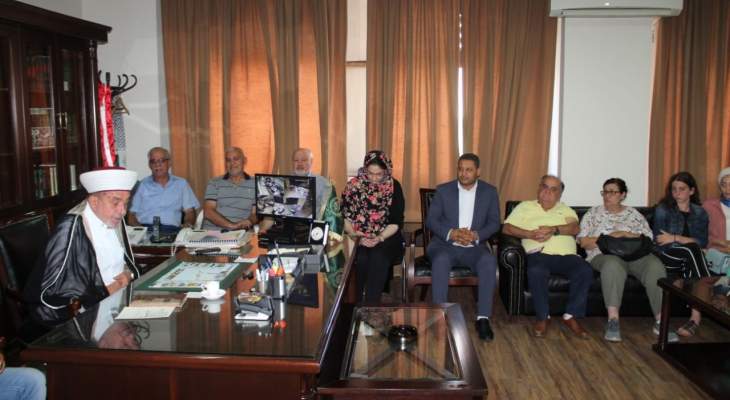 سوسان: قرار وزارة العمل بحق الفلسطينيين مرفوض وللتوصل إلى حل يحفظ كرامتهم