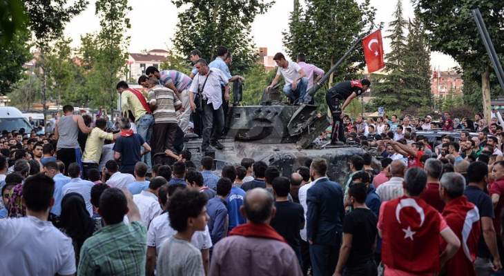رويترز عن مصدر رئاسي تركي: اعتقال مساعد كبير لفتح الله غولن