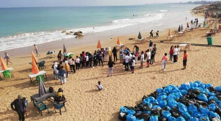 جمعية بيت الطلبة والشباب لبنان تنظف شاطئ الغازية
