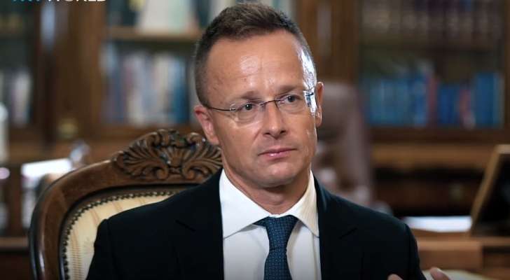 وزير خارجية المجر: لم تتم تسوية الخلافات مع السويد بشأن انضمامها إلى الناتو