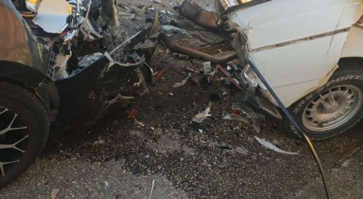 التحكم المروري: قتيل وجريح في حادث تصادم بين سيارتين على اوتوستراد البالما