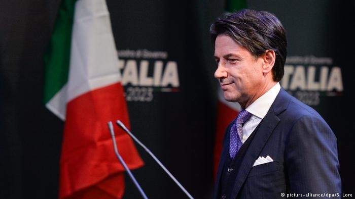 رئيس الحكومة الإيطالية: لحظر دخول المواطنين إلى مناطق انتشار الكورونا 