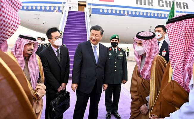 "CNN": استقبال السعودية "الباهر" للرئيس الصيني وتناقضه مع زيارة بايدن رسالة ضمنية إلى أميركا