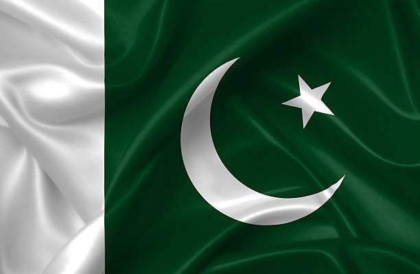 أربعة قتلى و21 مفقودا في غرق مركب في باكستان 