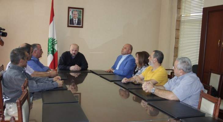 الرياشي بحث مع نقابة موظفي تلفزيون لبنان أوضاع المؤسسة