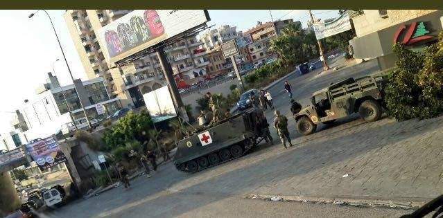 إشكال بين محتجين ومواطنين في البداوي على خلفية قطع الطريق
