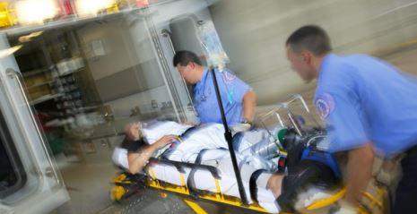 إصابة إسرائيلية بجروح بعملية طعن في حافلة بالقدس وفرار منفذ العملية