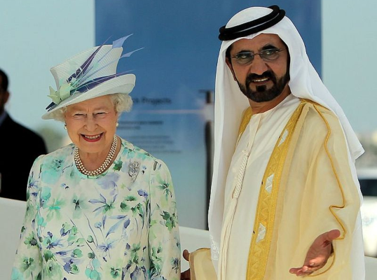 التلغراف: لا يمكن للملكة إليزابيث أن تلتقي حاكم دبي الآن فسمعته محطمة تماما بسبب أفعاله