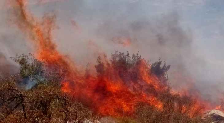 السيطرة على الحريق في المنطقة الممتدة بين كفرمان- جرمق- سجد