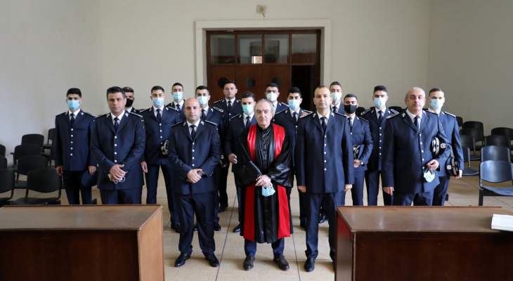 الأمن العام: 13 ضابطا أقسموا اليمين القانونية في قصر العدل