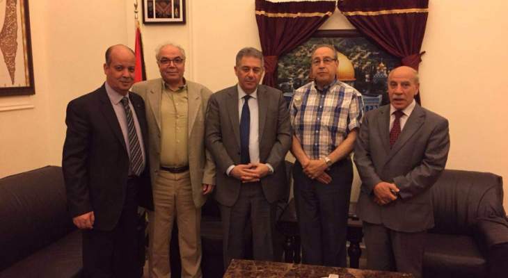 دبور التقى رئيس اتحاد الجاليات الفلسطينية بأوروبا 