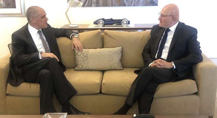 سلام عرض التطورات في لبنان والمنطقة مع سفير الاتحاد الأوروبي في لبنان