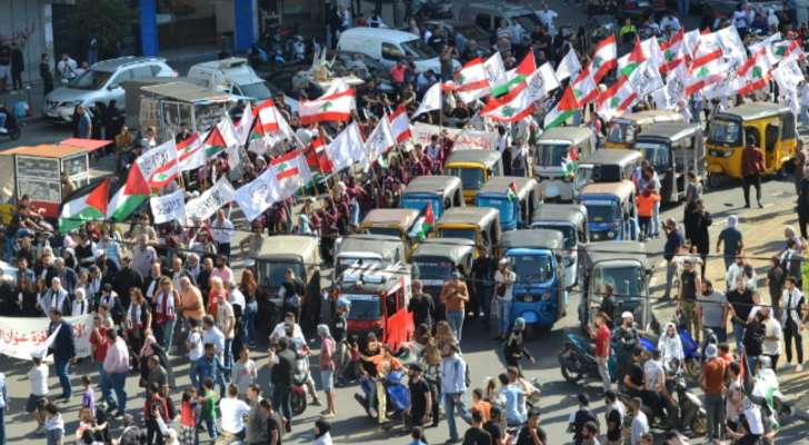 اعتصام شعبي في ساحة النور في طرابلس تضامنا مع غزة