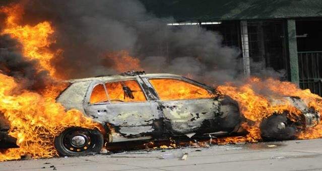 سقوط عدد من القتلى والجرحى بتفجير سيارة مفخخة في أفغانستان