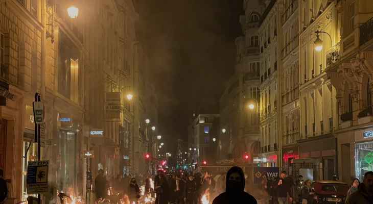 صدامات في باريس مع احتشاد الفرنسيين ضد مشروع قانون للتقاعد يتبناه ماكرون