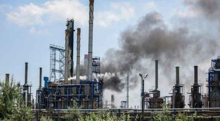 شركة البترول الكويتية: 10 إصابات في حريق بوحدة لإسالة الغاز في مصفاة ميناء الأحمدي