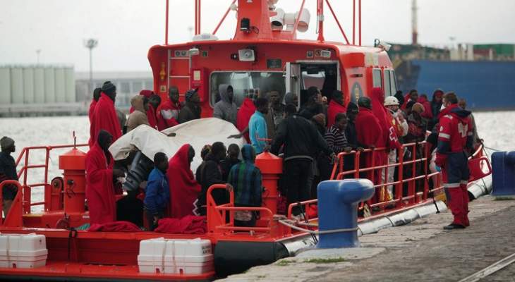 إنقاذ 2300  مهاجر في البحر المتوسط وانتشال جثتين