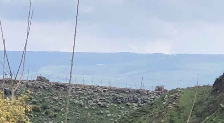 "النشرة": قوة إسرائيلية تفقدت السياج الحدودي بمحاذاة الطريق العسكري جنوبي بلدة الغجر