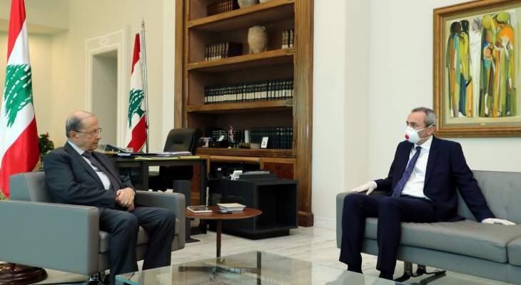 الرئيس عون استقبل السفير البريطاني في لبنان
