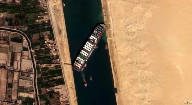 مسؤول مصري: الملاحة بقناة السويس آمنة ولا اتجاه لتوسيعها بالوقت الحالي