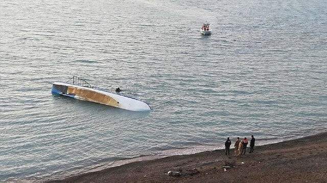 سلطات أفغانستان: وفاة 8 أشخاص جراء غرق قاربهم بمحافظة هلمند