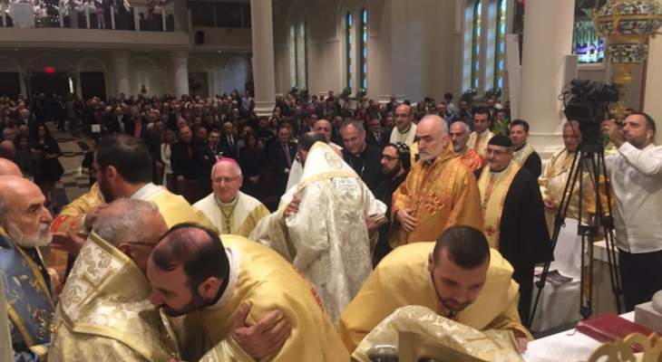 البطريرك عبسي: مسيحيو الشرق عندهم شيء يقولونه لإخوتهم المسيحيّين في الغرب