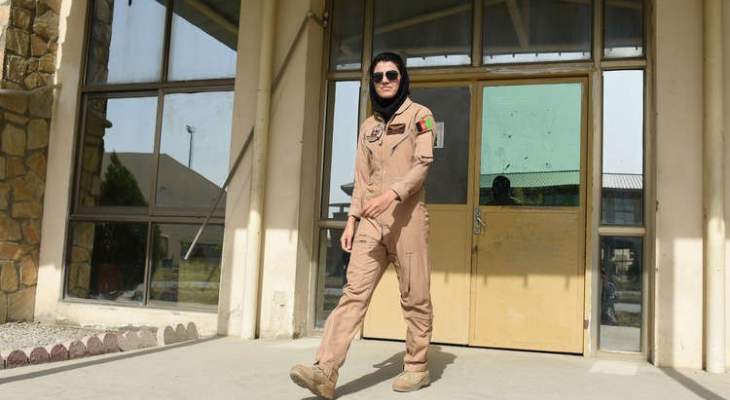 اول طيارة افغانية تحصل على اللجوء في الولايات المتحدة 