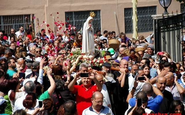 بدء القداس الاحتفالي في دير سيدة بزمار تكريما لزيارة &quot;عذراء فاطيما&quot;