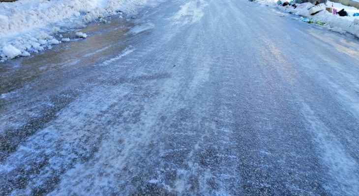 التحكم المروري: لعدم سلوك أي طريق عليها جليد حرصا من عدم حصول انزلاقات