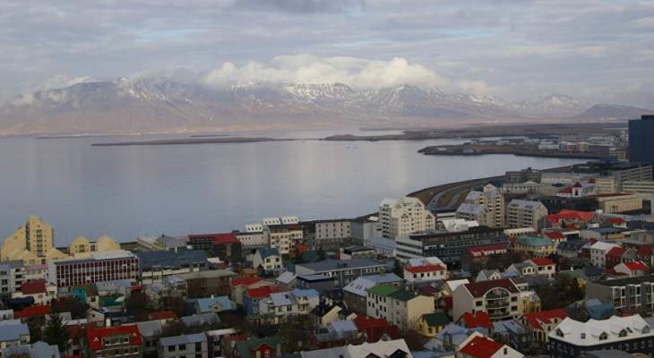 سلطات أيسلندا ترفع مستوى التأهب لحركة الطيران بعد سلسلة زلازل