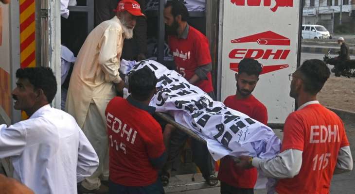 مقتل 17 شخصا واصابة 41 بجروح في حادث شاحنة في جنوب غرب باكستان