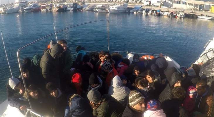 خفر السواحل التركي أنقذ 60 طالب لجوء ببحر إيجه أجبرتهم اليونان على العودة