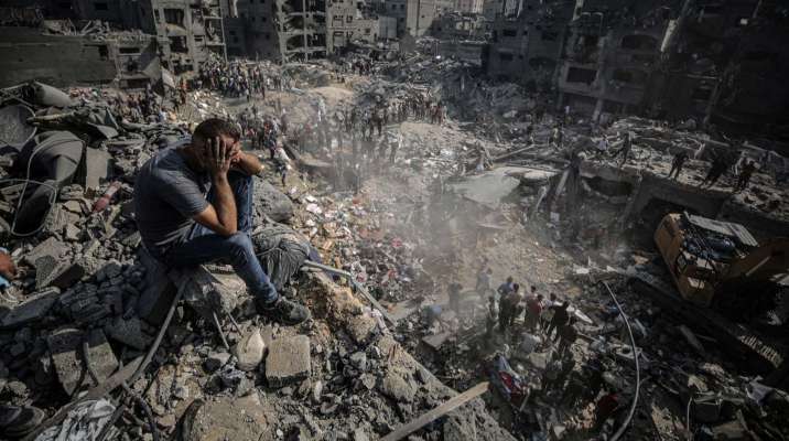 "بلومبرغ" عن مسؤول بخارجية أميركا: موقف إسرائيل تغير من رفض دخول المساعدات لغزة إلى زيادتها