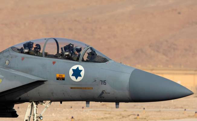 الطيران الحربي الإسرائيلي حلّق فوق سواحل البترون