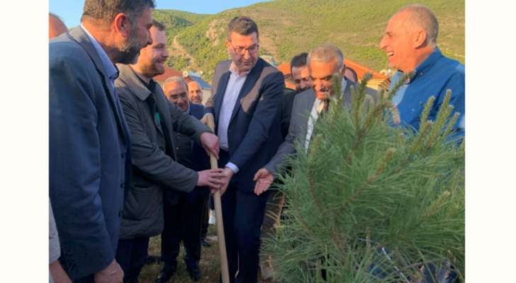 وزير الزراعة رعى إطلاق مشروع تحريج محمية عربصاليم: حريصون على توسيع المساحات الخضراء بالجنوب
