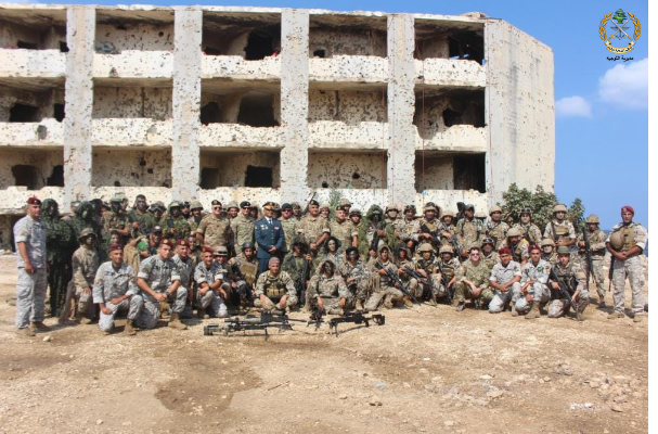 الجيش: تخريج وتوزيع شهادات على عناصر من مختلف القطع والوحدات
