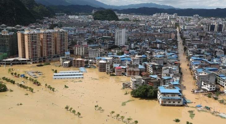 السلطات الصينية: إنقاذ أكثر من 1900 شخص علقوا بمنازلهم نتيجة هطول الأمطار جنوب البلاد