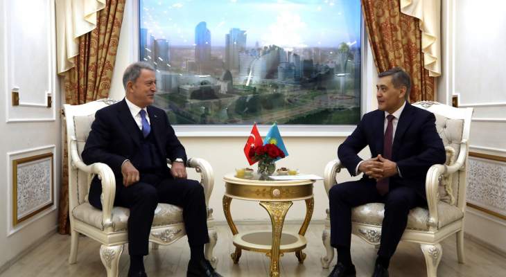 وزير الدفاع التركي: استمرار التعاون بمجالي التدريب العسكري والصناعات الدفاعية مع كازاخستان
