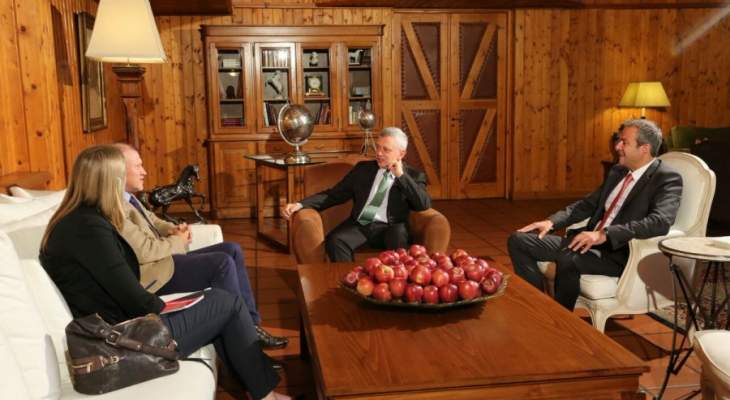 فرنجية: التركيز في الضيافة ببنشعي على التفاح لدعم الانتاج اللبناني