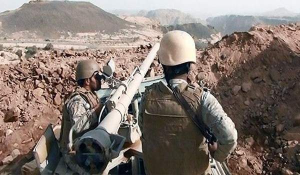 الجيش اليمني و اللجان الشعبية يستهدفون تجمعا للآليات السعودية بالسودة