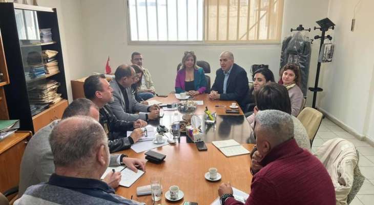 اجتماع بين لحود وكلية الزراعة في الجامعة اللبنانية لتعزير التعاون