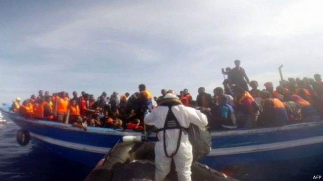 خفرسواحل ايطاليا:إنقاذ 2300 لاجئا انطلقوا من سواحل ليبيا لبلوغ ايطاليا