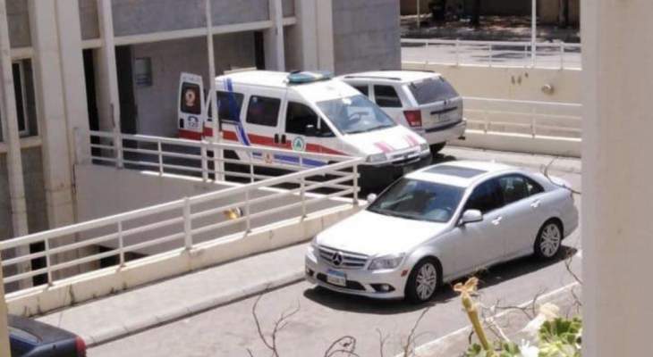 الدفاع المدني: نقل جثة سوري من عائشة بكار الى مستشفى بيروت الحكومي