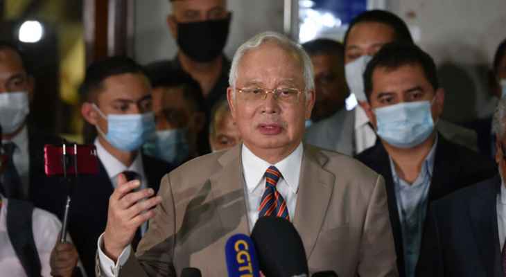 المحكمة العليا في ماليزيا تعيد النظر في قضية رئيس الوزراء السابق نجيب رزاق