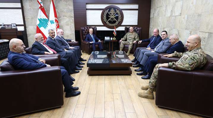 قائد الجيش استقبل وفداً من "الجبهة السيادية من أجل لبنان" بحضور النائبين ريفي والحاج