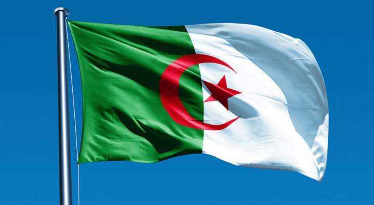 وسائل إعلام جزائرية: استقالة عدد من نواب الحزب الحاكم في البرلمان