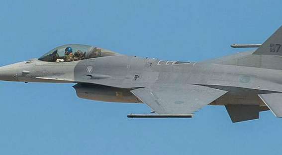 "النشرة": ‏الطائرات الحربية الإسرائيلية ما تزال تحلق منذ حوالي الساعة فوق الجليل والجولان