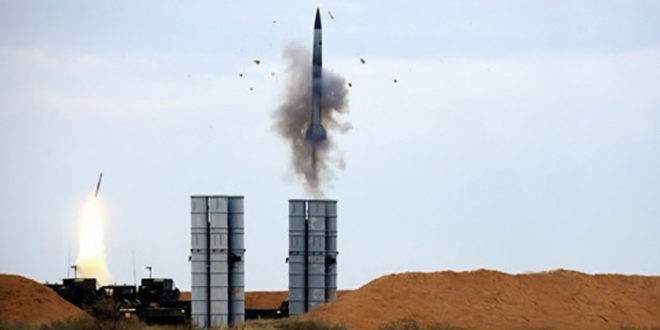 الدفاع الروسية  أطلقت صواريخا من منظومة الدفاع الجوي "إس 400" قرب الصين